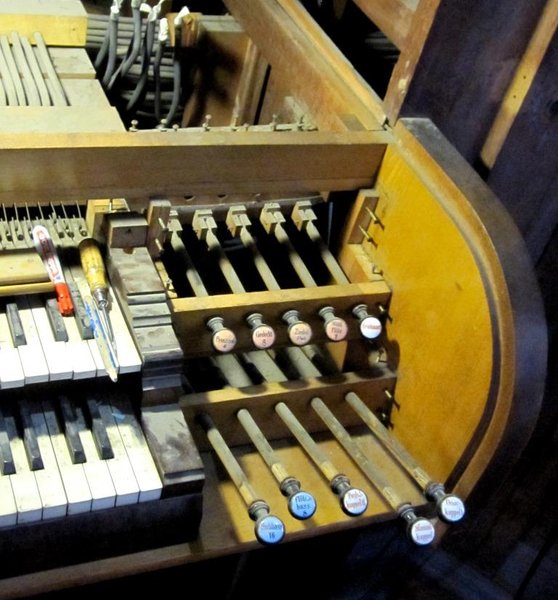 05_Orgel_St_Marienberg.jpg