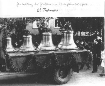 Einholung der Glocken von St. Thomas am 21.09.1964