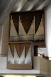 Bild vergrößern  Orgel